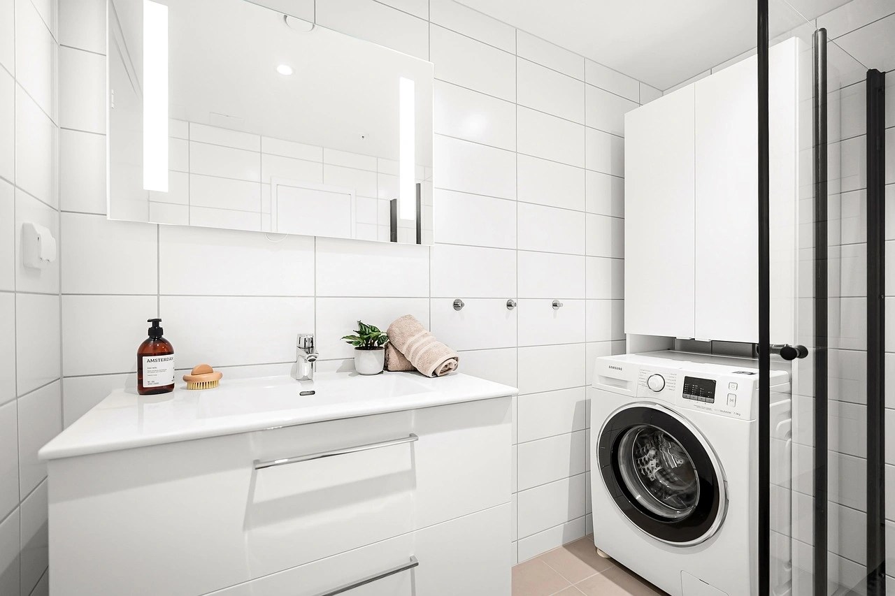 Bathroom & Laundry Flat-Packs cabinetry